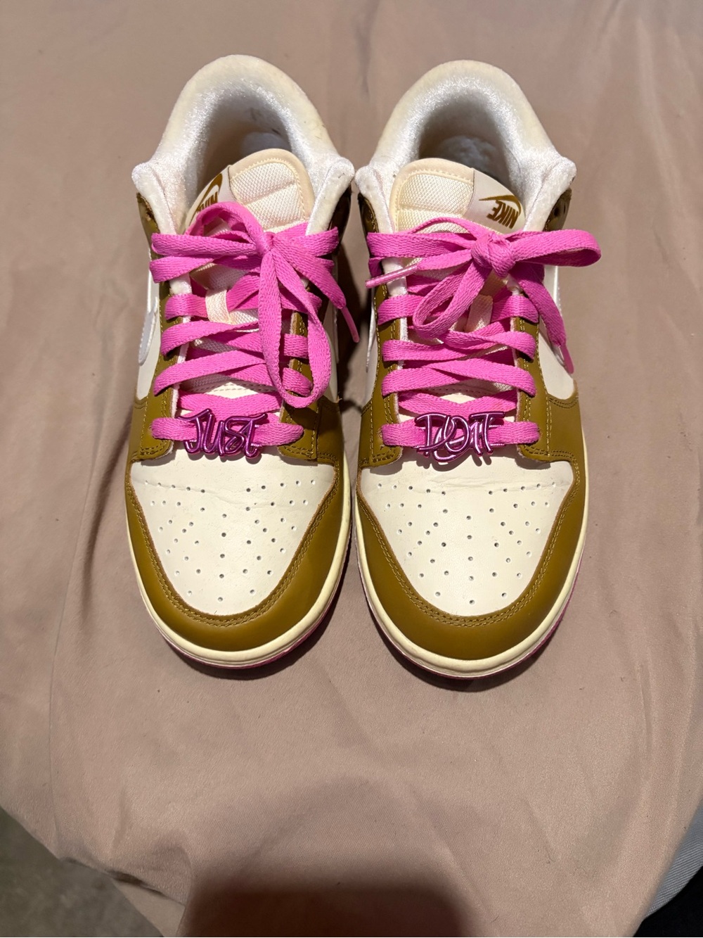 Nike Low Top Sneakers in Cream, Olive Green & Bright Pink